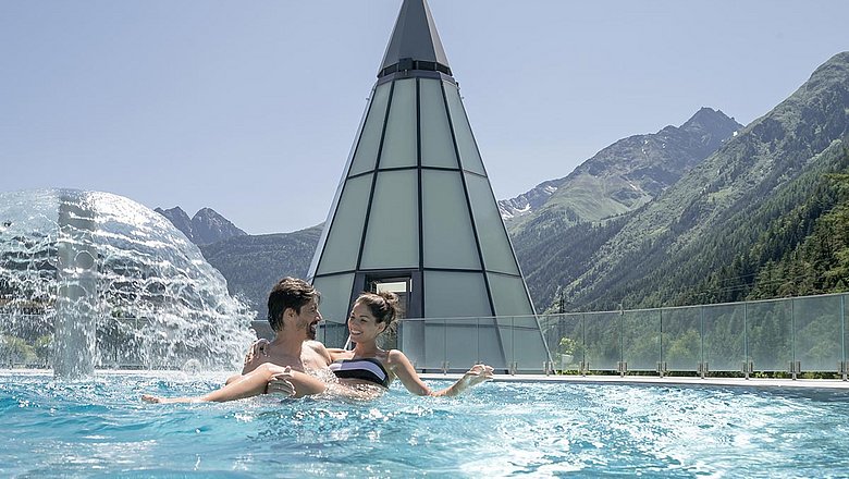 Aqua Dome Partner